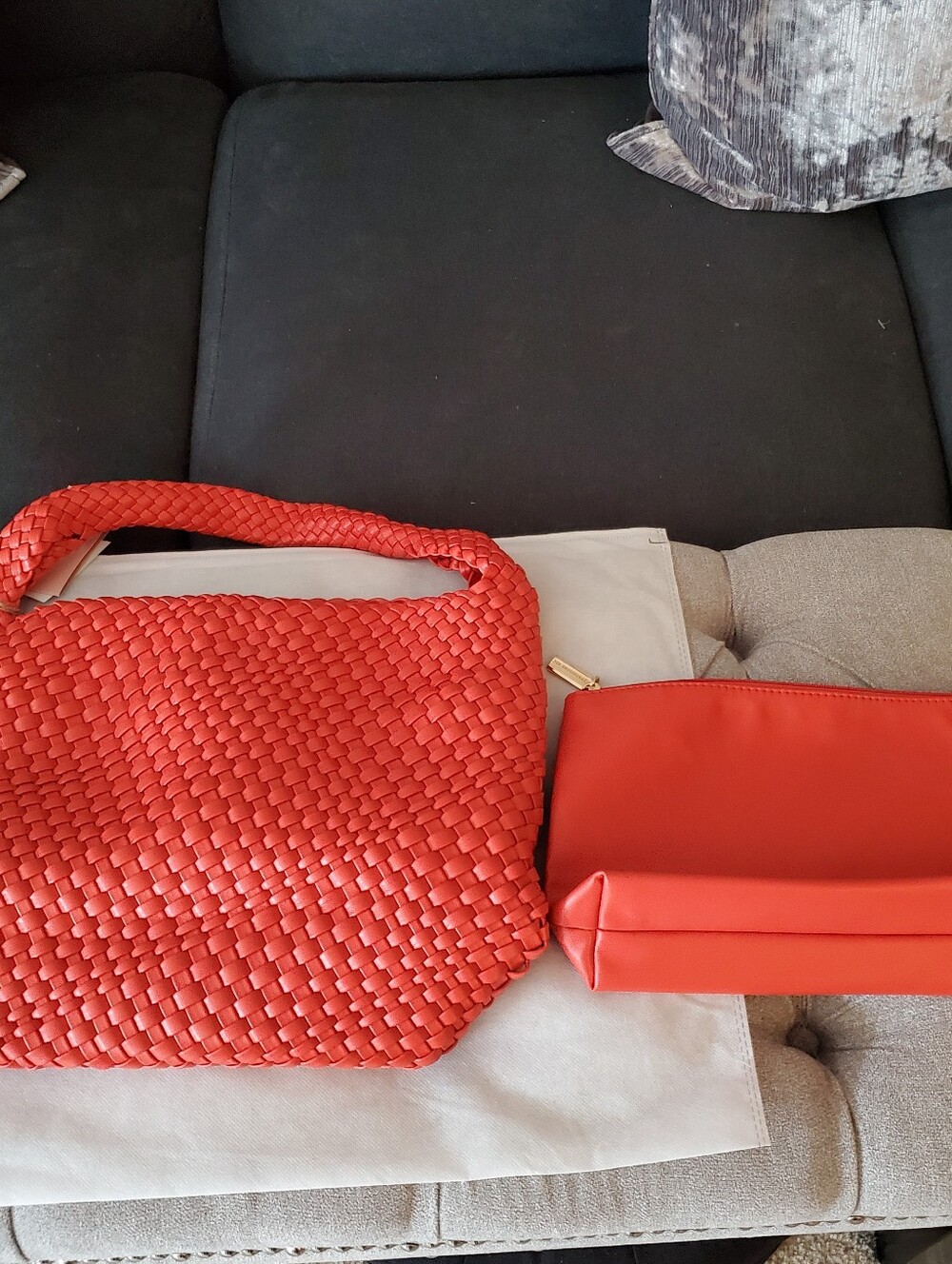Orange Woven Vegan Leather Shoulder Bag with Matching Pouch. NWT - Picture 5 of 8
